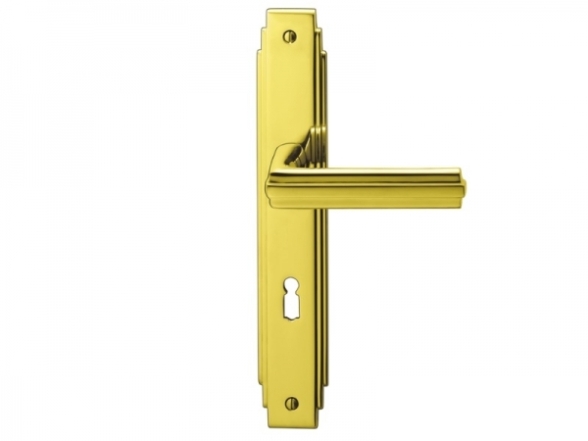 Ручки на планке для межкомнатных дверей