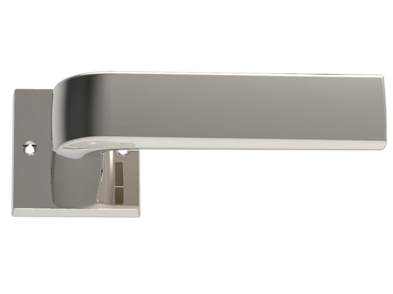 Дверная ручка на розетке Enrico Cassina DOROTEA C05411 хром