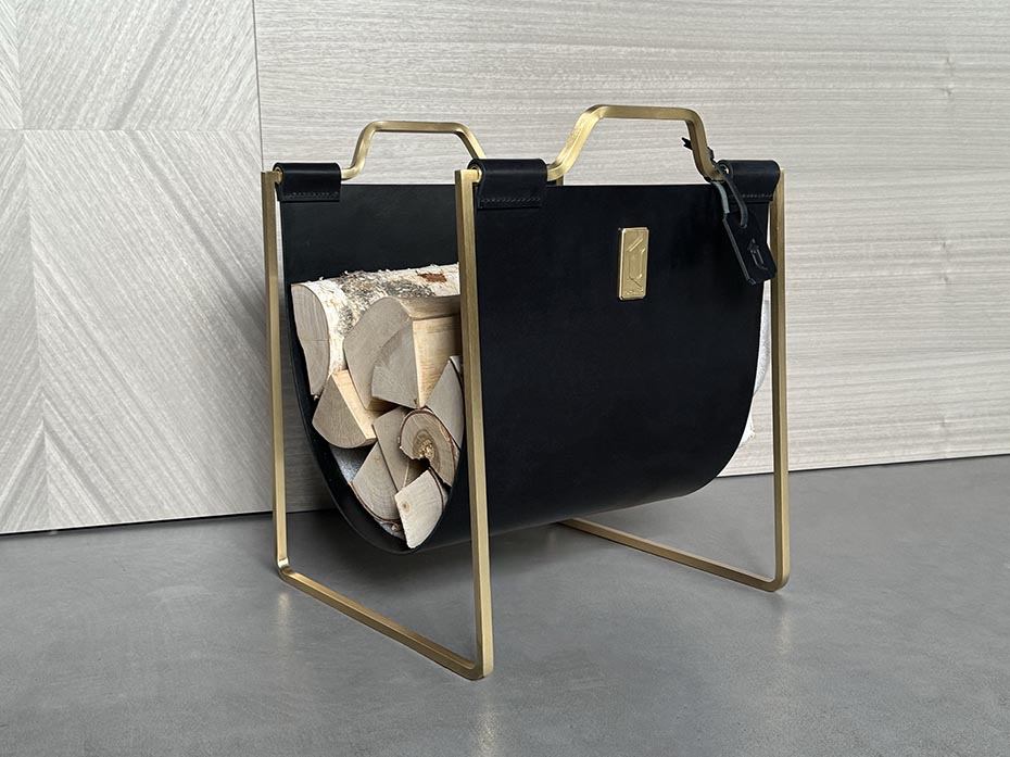 Дровница с кожаной вставкой FG-12049 матовая латунь