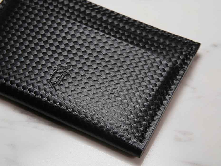 Картхолдер из натуральной кожи FURNITEK модель FG-041009 Steering Wheels Carbonio Nero, №26