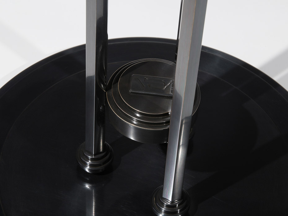 Стол кофейный Ar-Deco FG-067 круглый чернёная латунь с полировкой