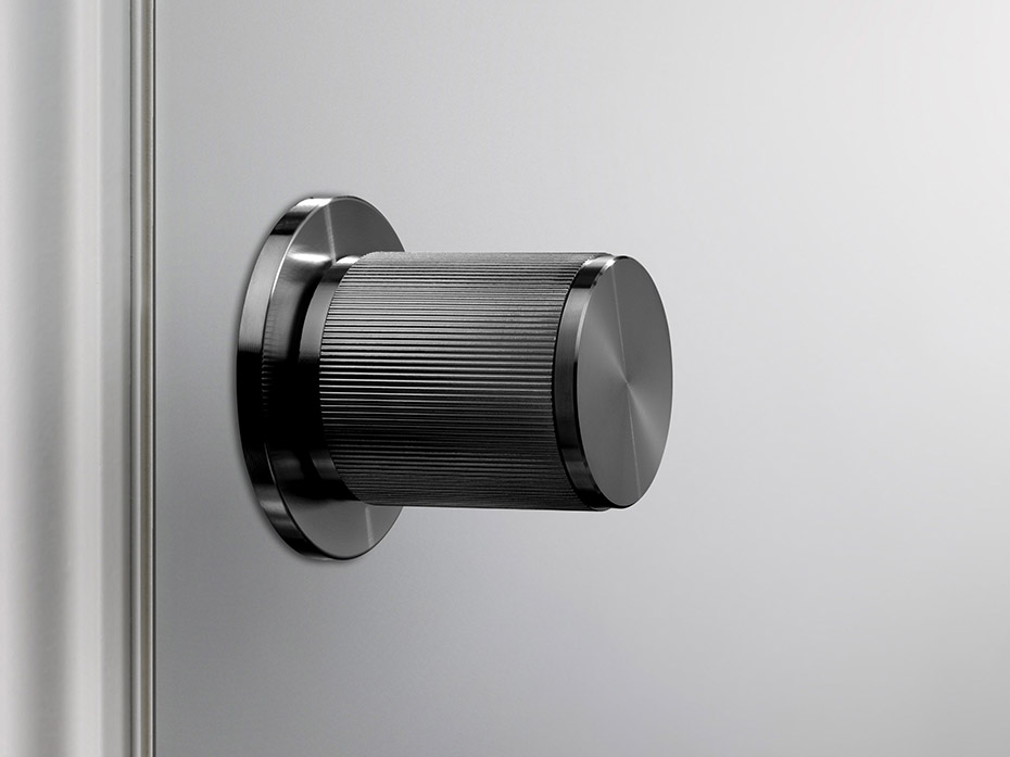 Дверная ручка-кноб D-40mm Buster and Punch Linear RDK-091055 графит