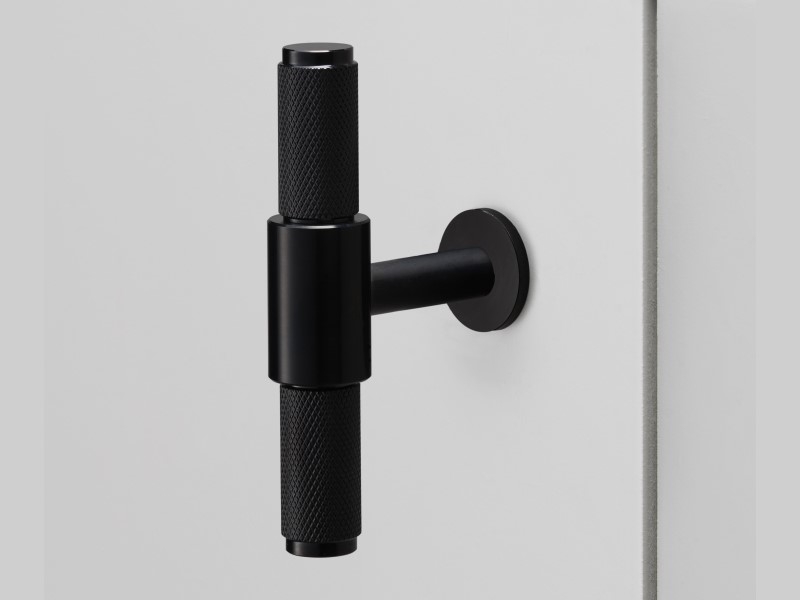 Т образная ручка Buster & Punch UK-TB-H-BL чернёная латунь