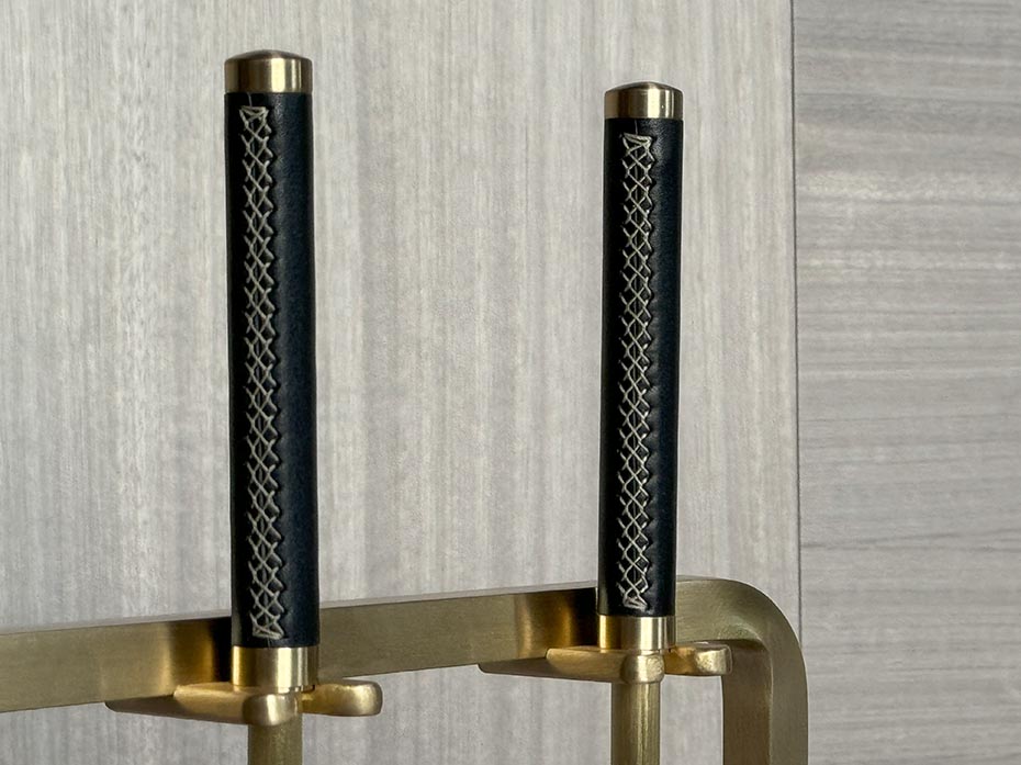 Каминный набор с дровницей FURNITEK FG-01117 матовая латунь