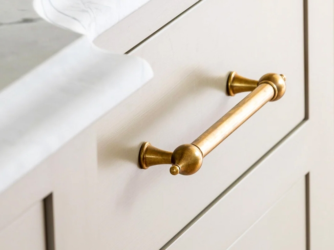 Мебельная ручка-скоба Armac Martin Belgrave 317 мм полированная латунь