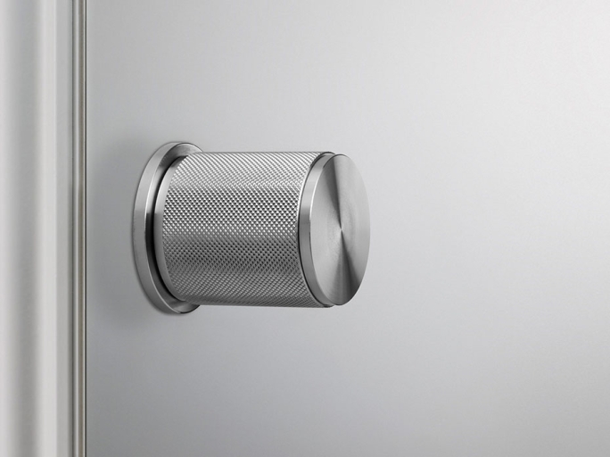 Дверная ручка-кноб D-50mm Buster and Punch Linear GDK-07254 матовый хром