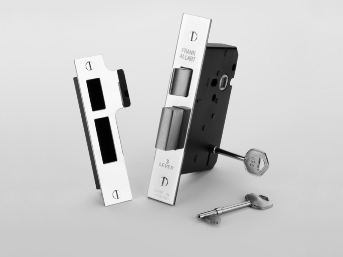 Дверной замок левый Frank Allart 7544 под ключ буратино