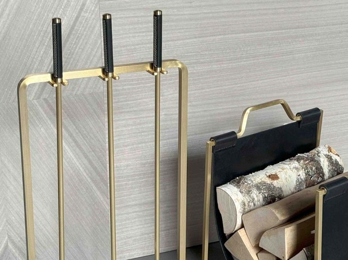 Каминный набор с дровницей FURNITEK FG-01117 матовая латунь