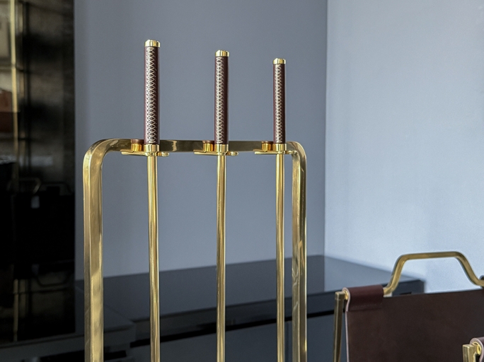 Каминный набор с дровницей FURNITEK FG-01112 полированная латунь