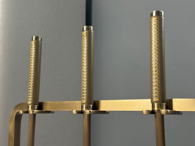 Каминный набор с дровницей FURNITEK FG-01124 античная латунь