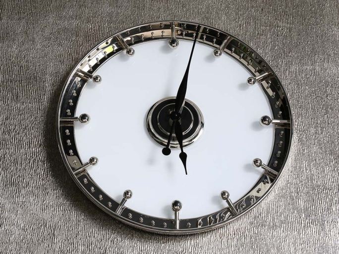 Часы FG-1002029 полированный никель стекло белое глянец 600мм