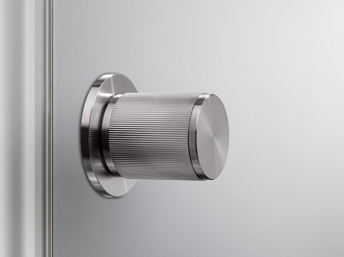 Дверная ручка-кноб D-40mm Buster and Punch Linear RDK-071054 матовый хром