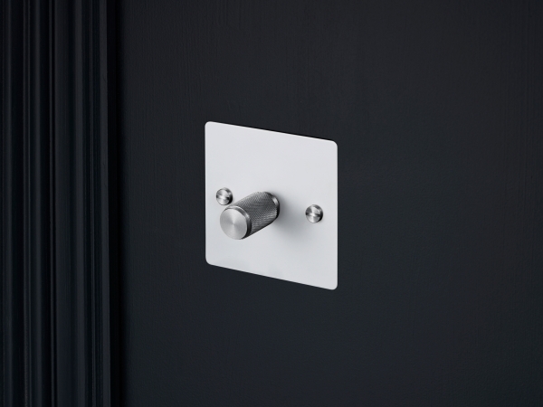 Диммер Buster & Punch одинарный UK-DI-CO-1G-WH-ST-A белый