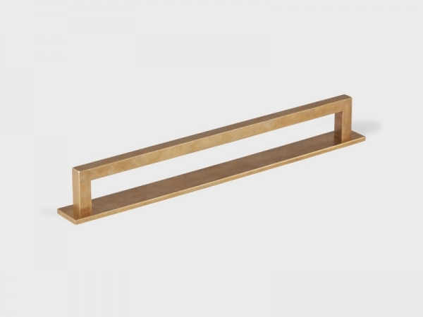 Мебельная ручка-скоба Armac Martin Bromwich античная латунь