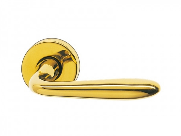 Дверная ручка на розетке P.Bisschop Бавария 7300 полированная латунь