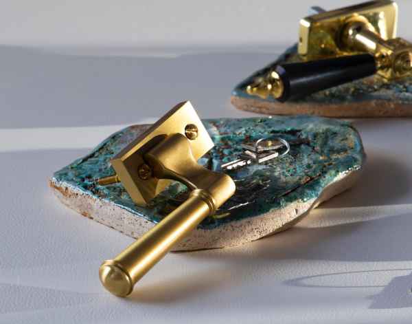 Ручки для окон Frank Allart из латуни